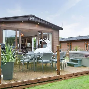 Luxury Boutique Style With Hot Tub Holiday home Bridlington