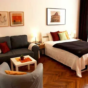 Apartment Cosy Close To City, Wien