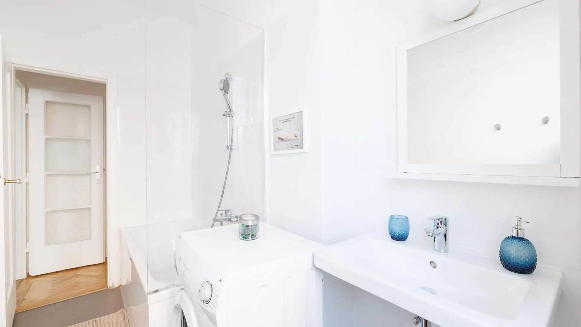 Operastreet City Center Apartment Algarve Vienna 0*,